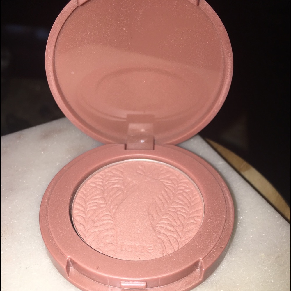 Tarte Blush